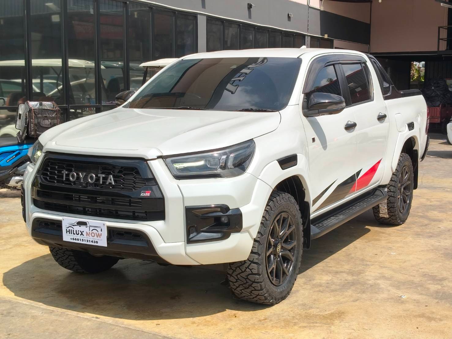 TOYOTA Toyota Hilux GR Sport