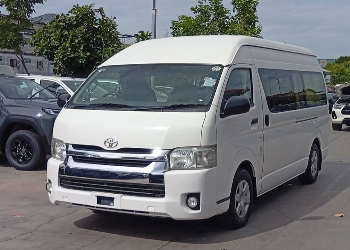 TOYOTA 