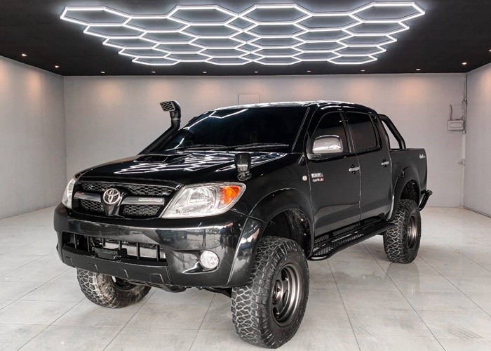 TOYOTA Hilux Vigo
