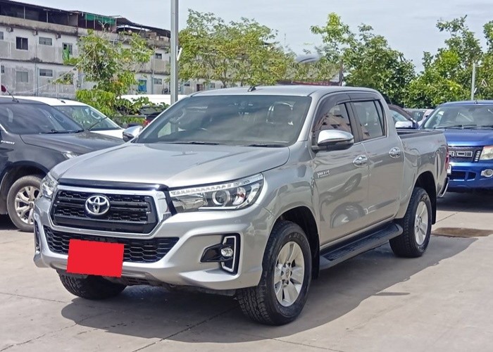 TOYOTA 