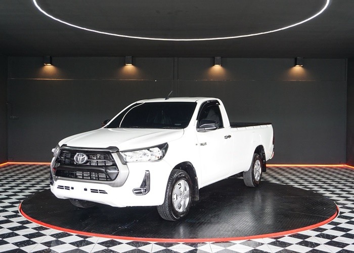 TOYOTA Hilux Revo