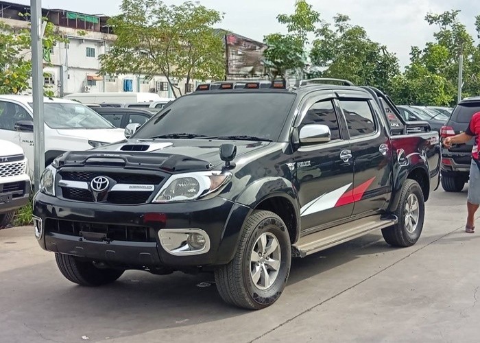 TOYOTA 