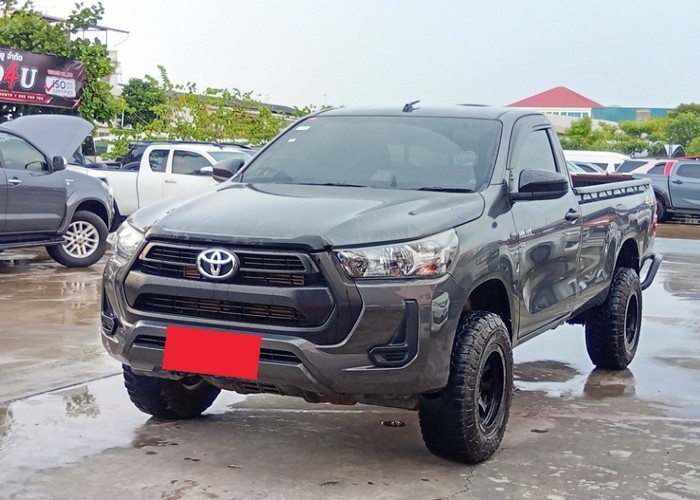 TOYOTA Hilux Revo