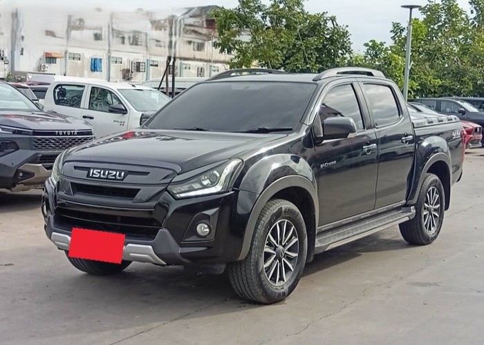 ISUZU D-MAX