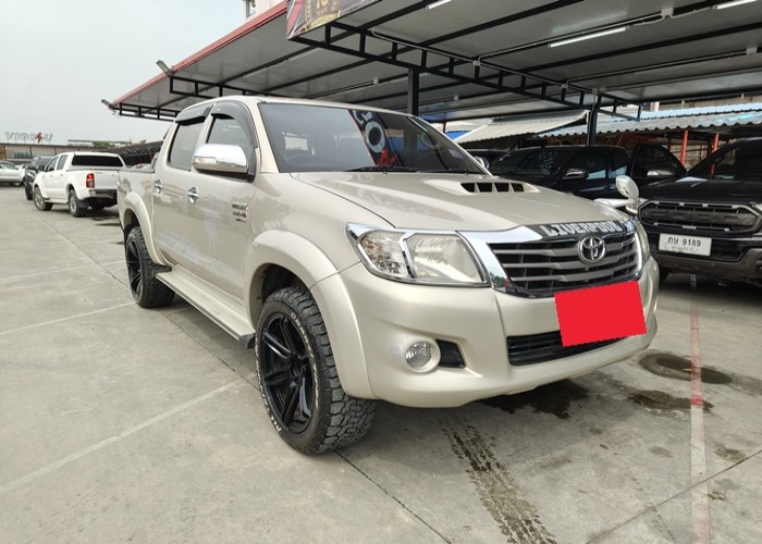 TOYOTA Hilux Vigo
